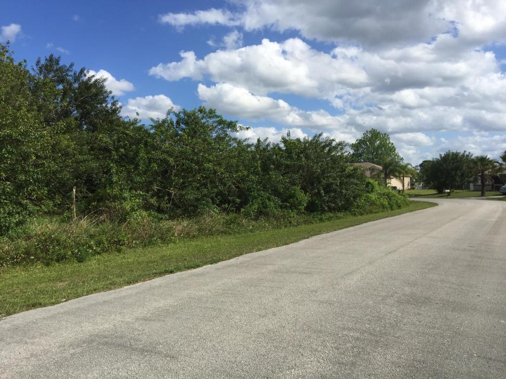1235 SE Padgett Road, Palm Bay, FL 32909