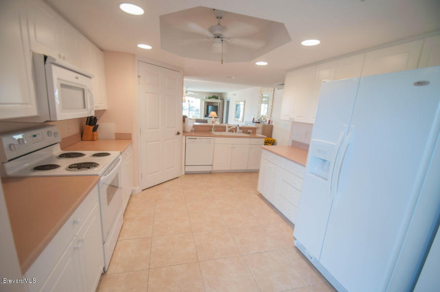 8911 Lake Drive, Cape Canaveral, FL 32920