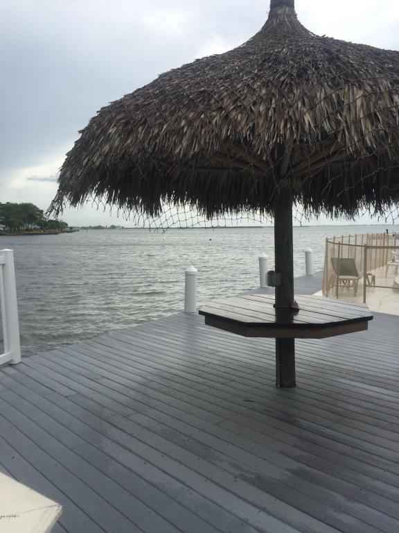 390 W Cocoa Beach Causeway, Cocoa Beach, FL 32931
