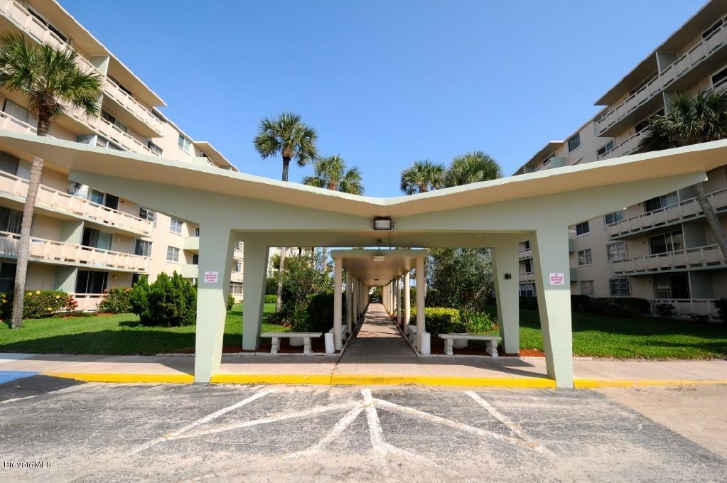 2020 N Atlantic Avenue, Cocoa Beach, FL 32931