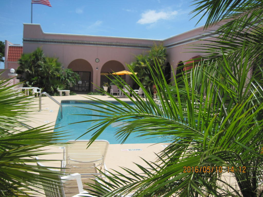 748 S Orlando Avenue, Cocoa Beach, FL 32931