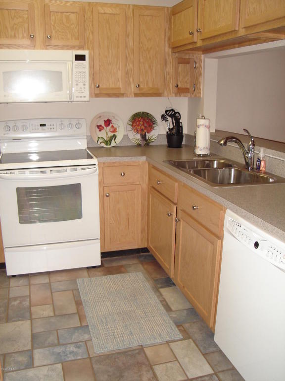748 S Orlando Avenue, Cocoa Beach, FL 32931