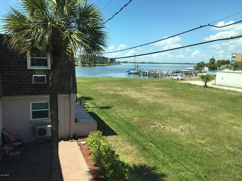 390 W Cocoa Beach Cswy, Cocoa Beach, FL 32931