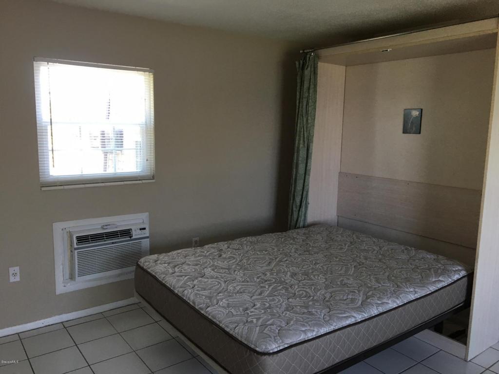 390 W Cocoa Beach Cswy, Cocoa Beach, FL 32931