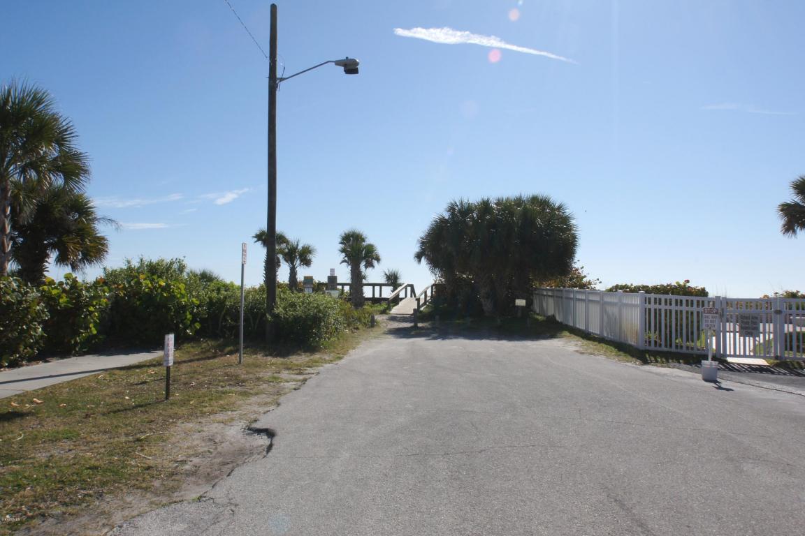 280 Hayes Avenue, Cocoa Beach, FL 32931