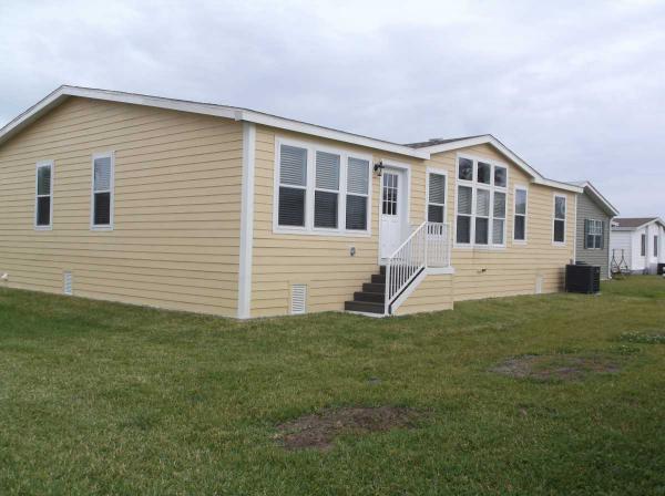 Lamplighter Village566 Waterfront St DrMelbourne, FL 32934