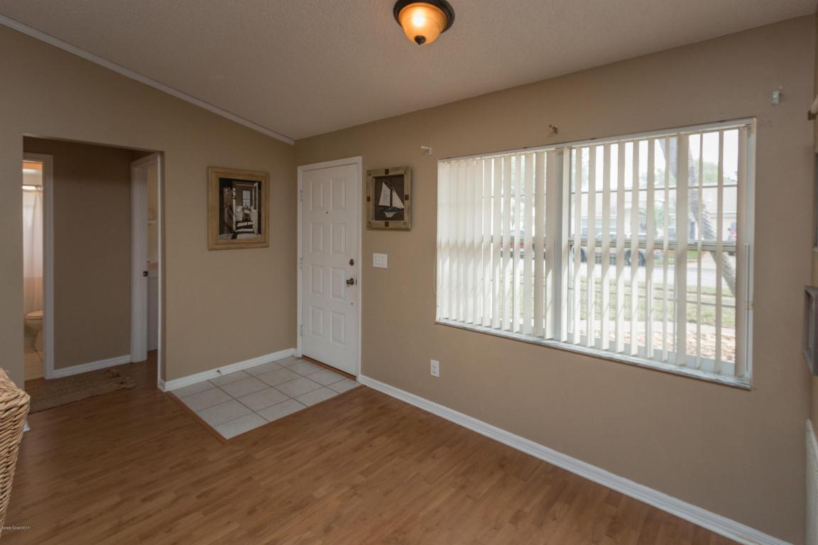 2032 Buescher Hill Street, Melbourne, FL 32935
