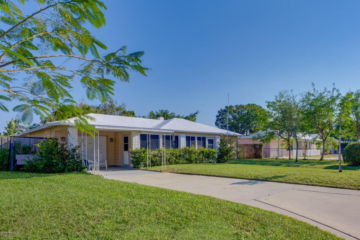 769 Banyan Drive, Melbourne, FL 32935