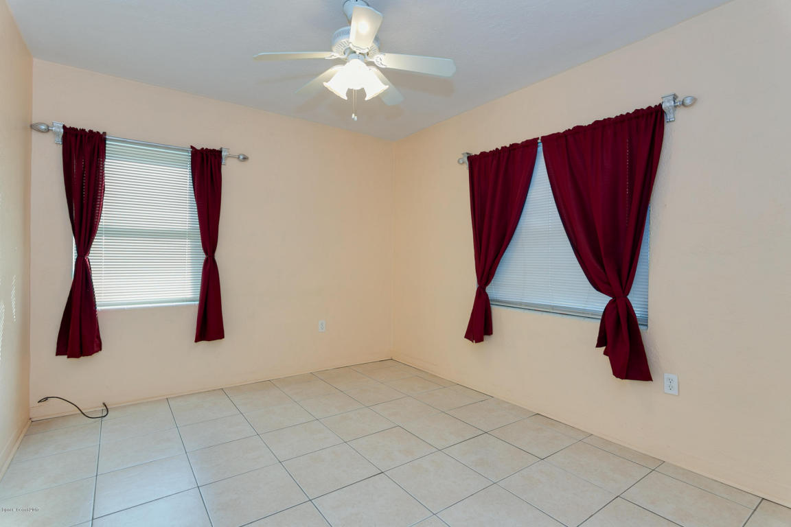 769 Banyan Drive, Melbourne, FL 32935