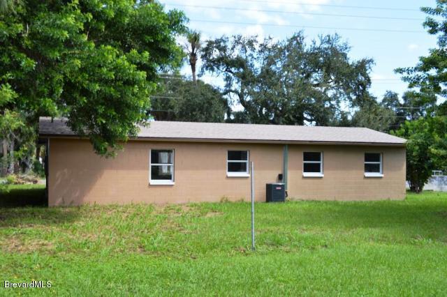 2160 Avocado Avenue, Melbourne, FL 32935