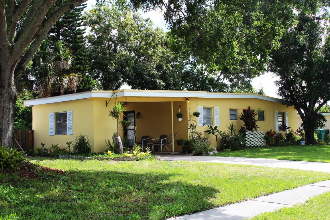 1924 Tyler Avenue, Melbourne, FL 32935
