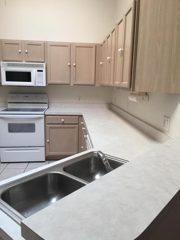 54 Sunset Street, Satellite Beach, FL 32937