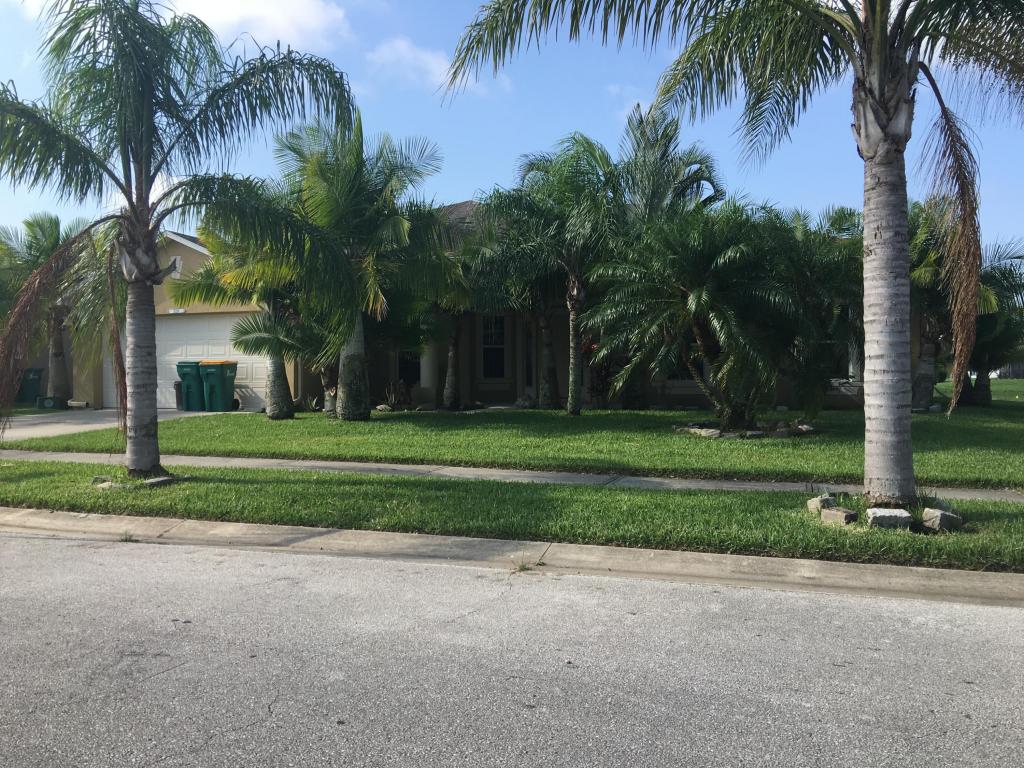 1524 Knoll Ridge Drive, Melbourne, FL 32940