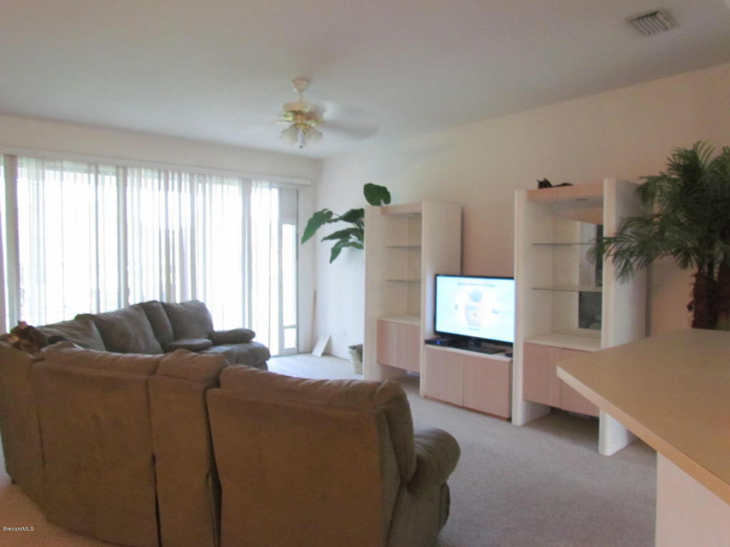 1885 Ficus Point Drive, Melbourne, FL 32940