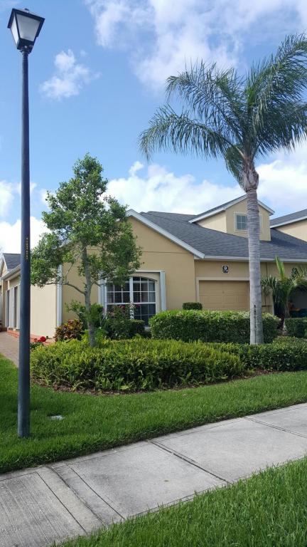 2720 Camberly Cir, Melbourne, FL 32940