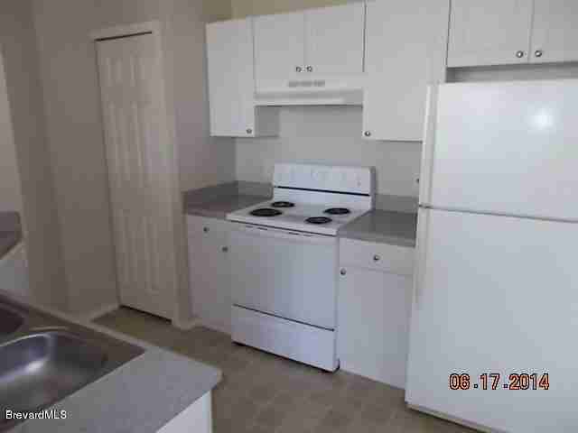 5693 Star Rush Drive, Melbourne, FL 32940