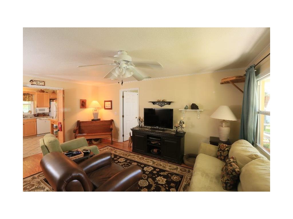 4910 Cooke Avenue, Grant Valkaria, FL 32949