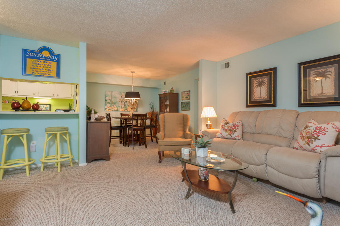 225 S Tropical Trl, Merritt Island, FL 32952