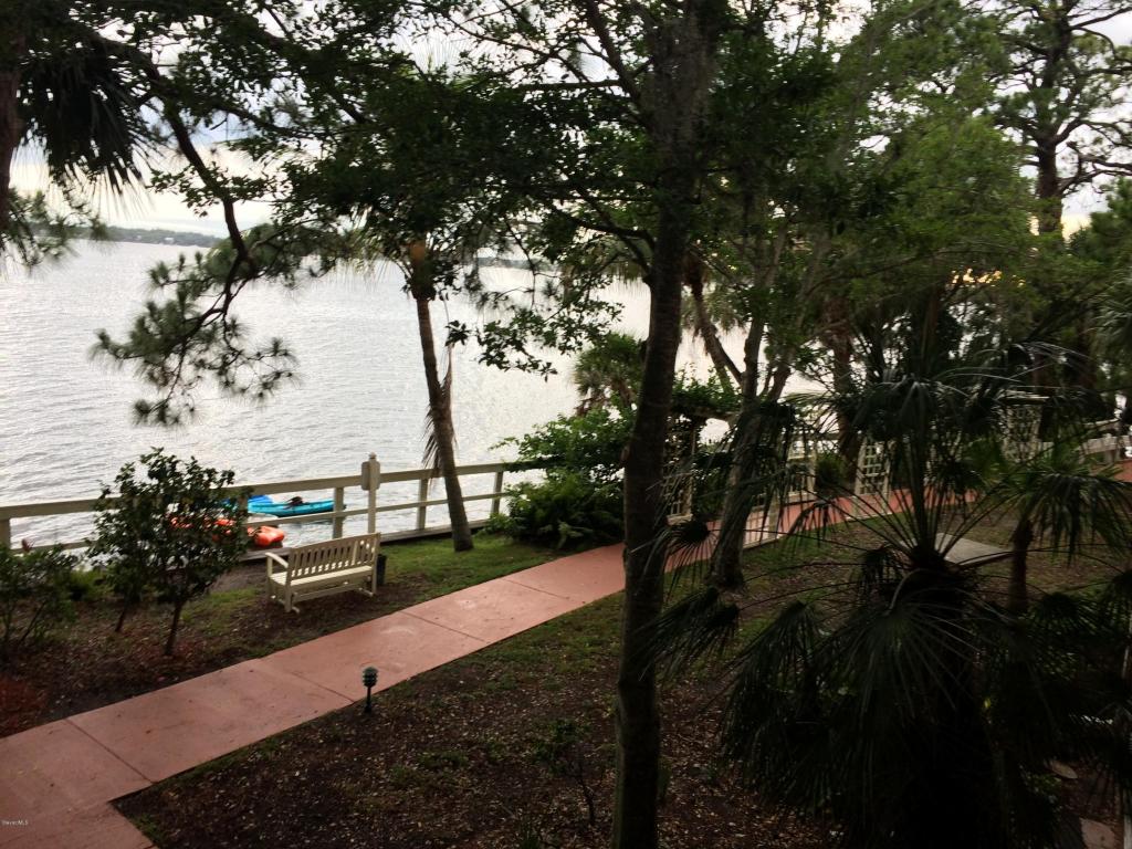 225 S Tropical, Merritt Island, FL 32952