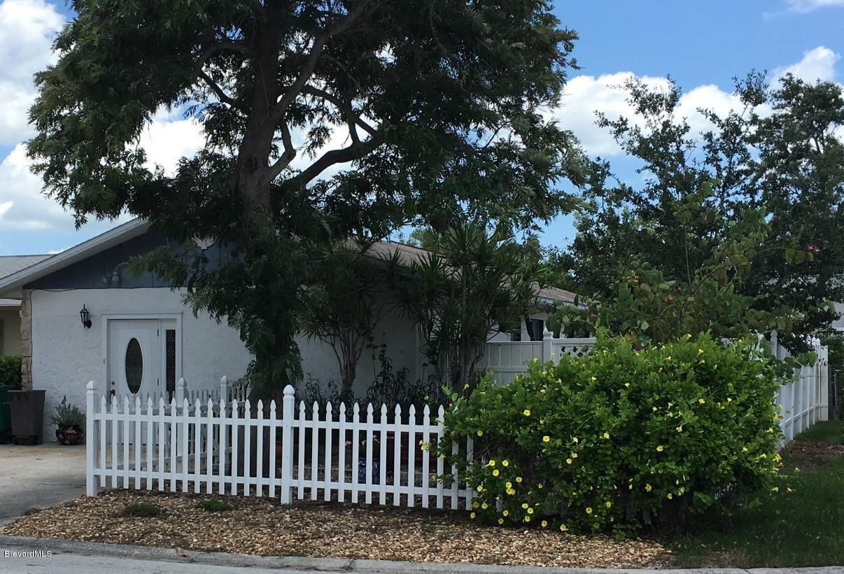 120 S Lee Ct, Merritt Island, FL 32952