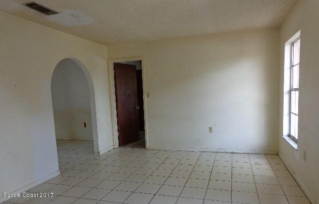 250 Maureen Avenue, Merritt Island, FL 32953