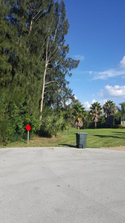 375 Florida Boulevard, Merritt Island, FL 32953