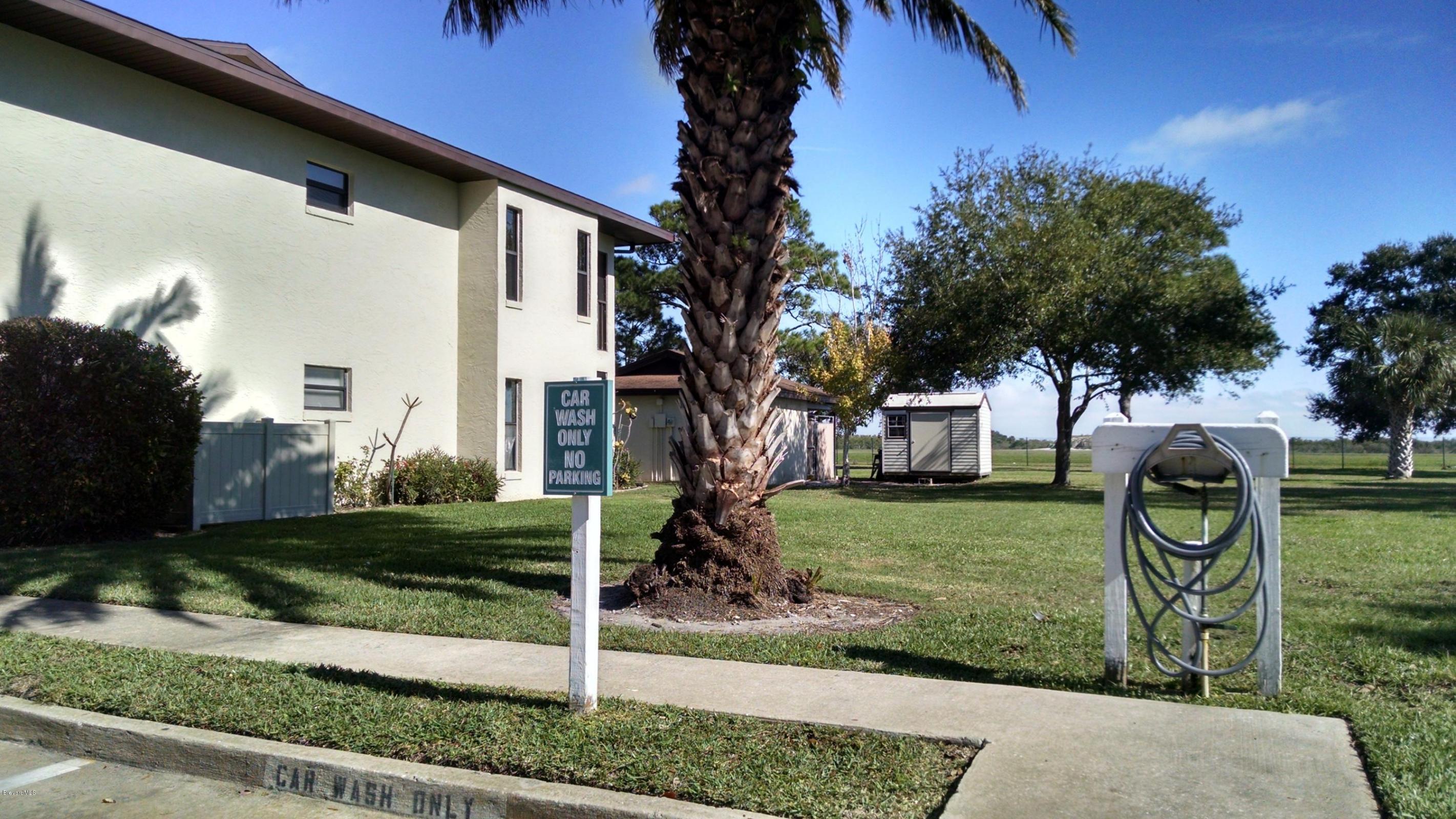 428 Catamaran #68, Merritt Island, FL 32953