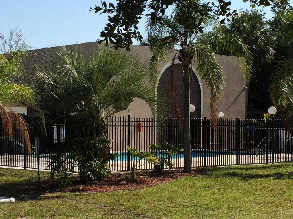 100 Summer Place, Merritt Island, FL 32953