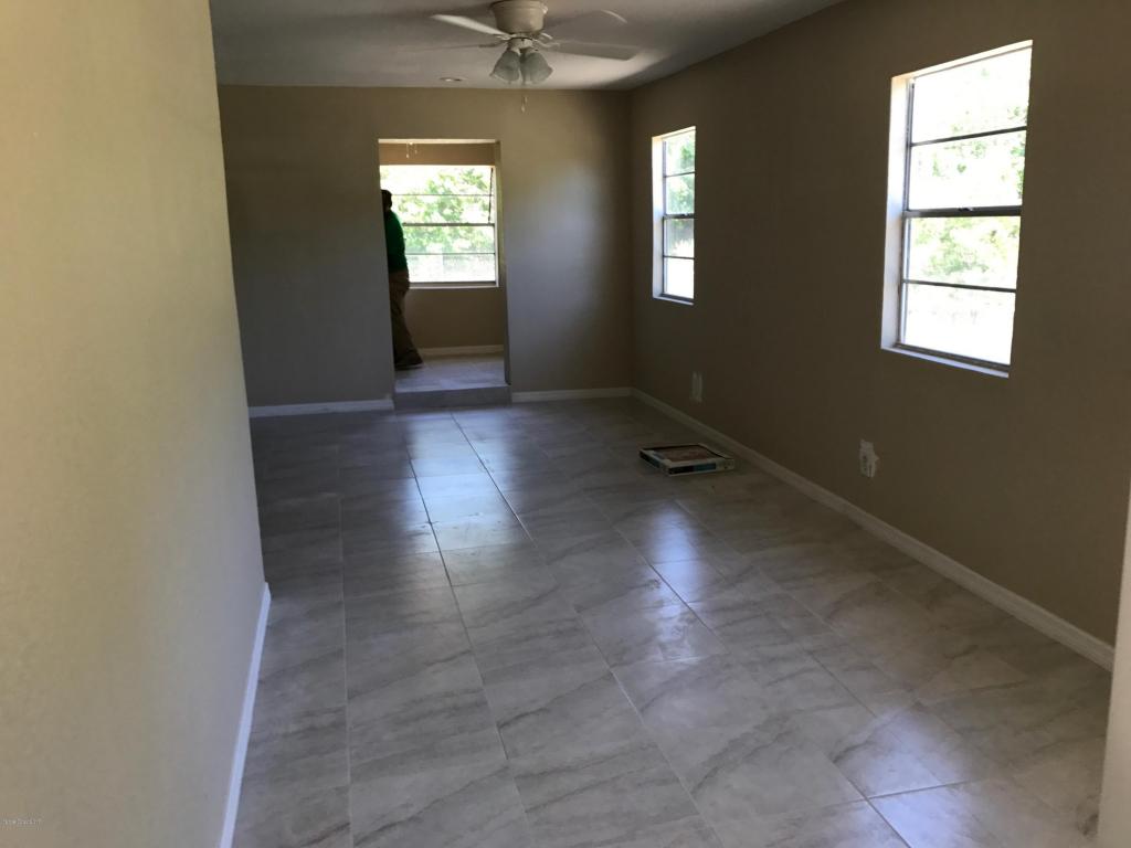 4588 Parker Ave, Rockledge, FL 32955