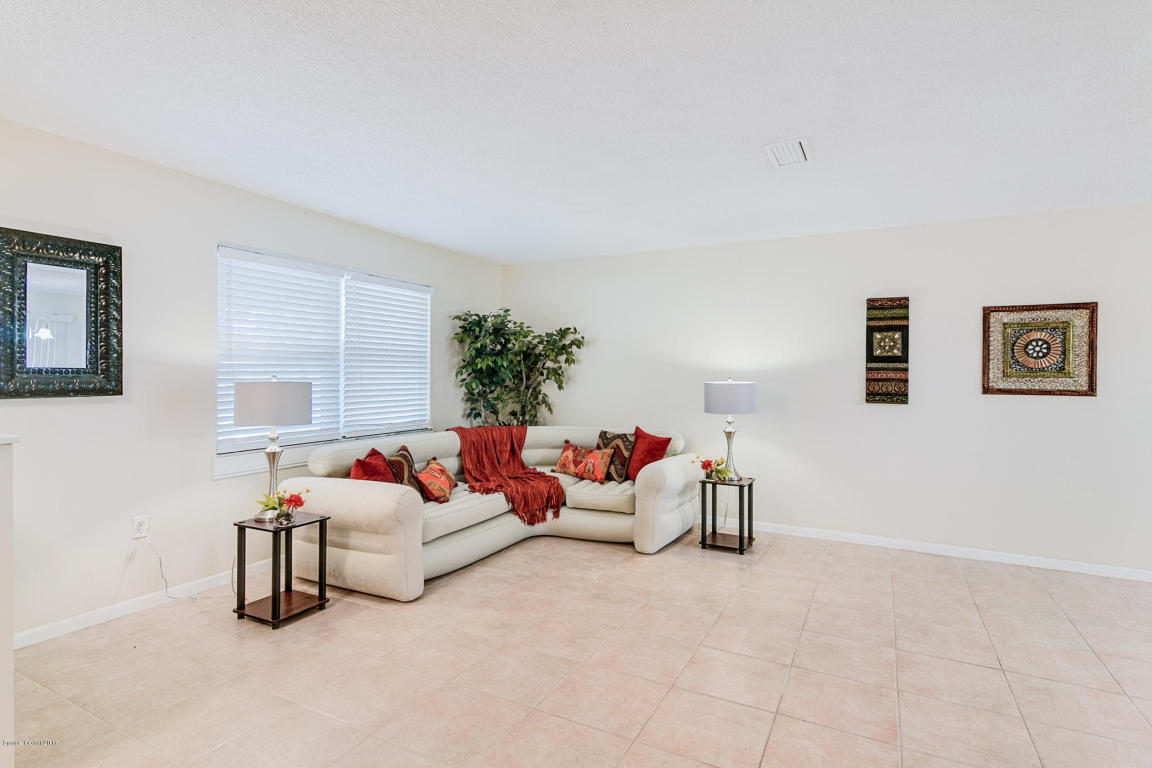 1093 Georgia Avenue, Rockledge, FL 32955