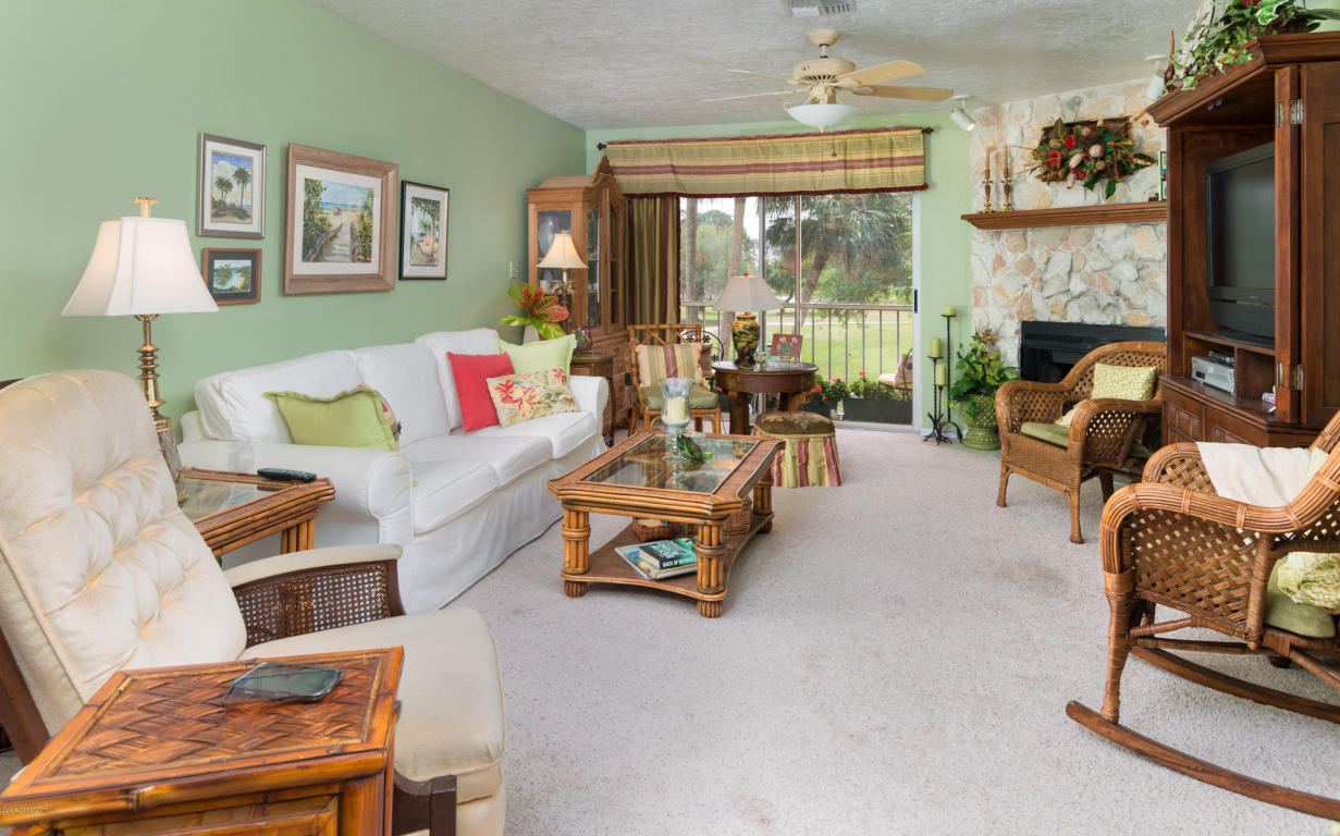 1600 Woodland Dr, Rockledge, FL 32955