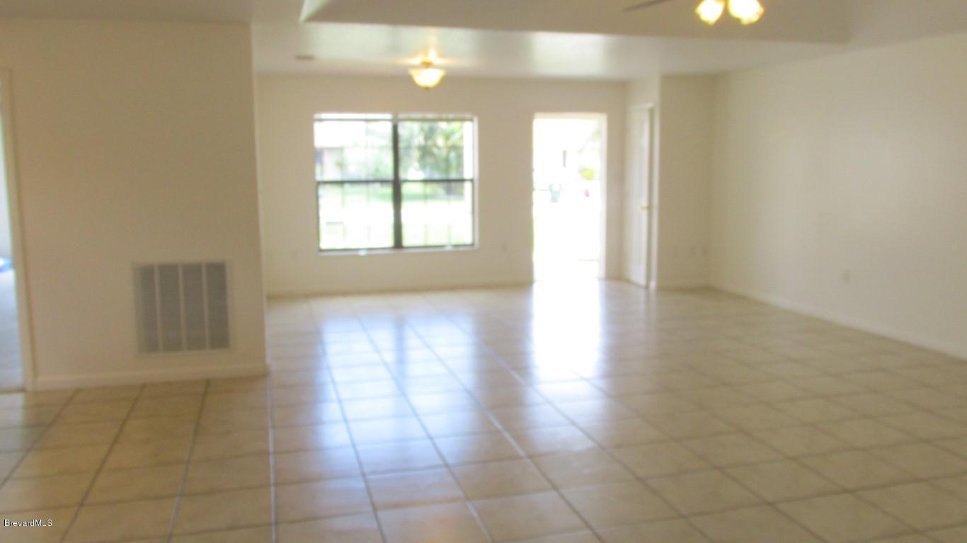 823 Angela Avenue, Rockledge, FL 32955