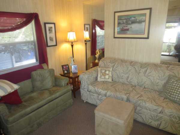 Park Place2118 EAST LAKEVIEW DRIVESebastian, FL 32958