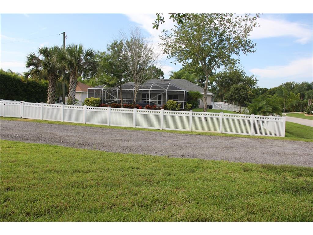 997 Gulfstream Avenue, Sebastian, FL 32958