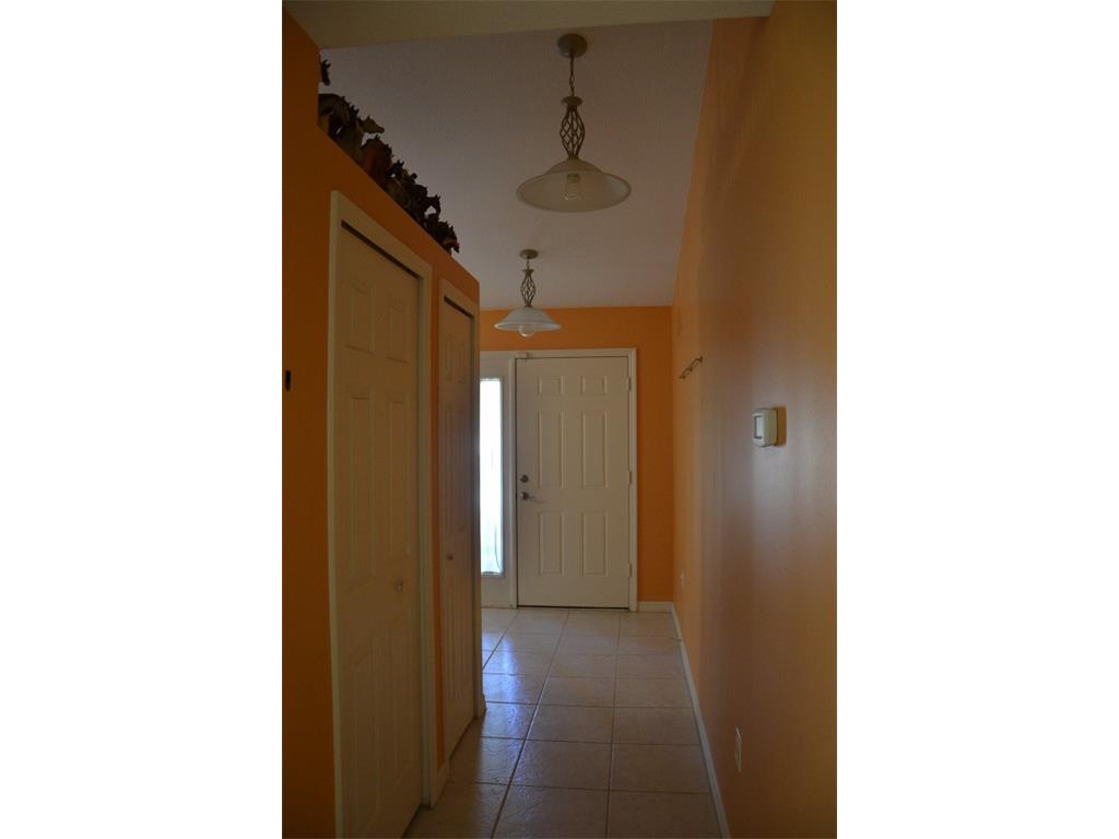 738 George St, Sebastian, FL 32958