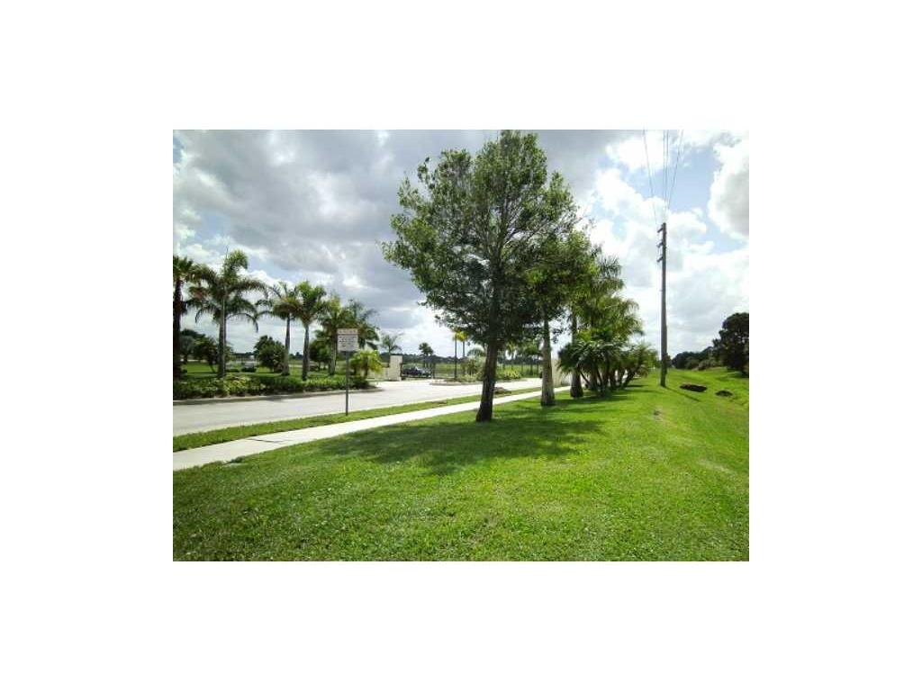 803 Yearling Trail, Sebastian, FL 32958