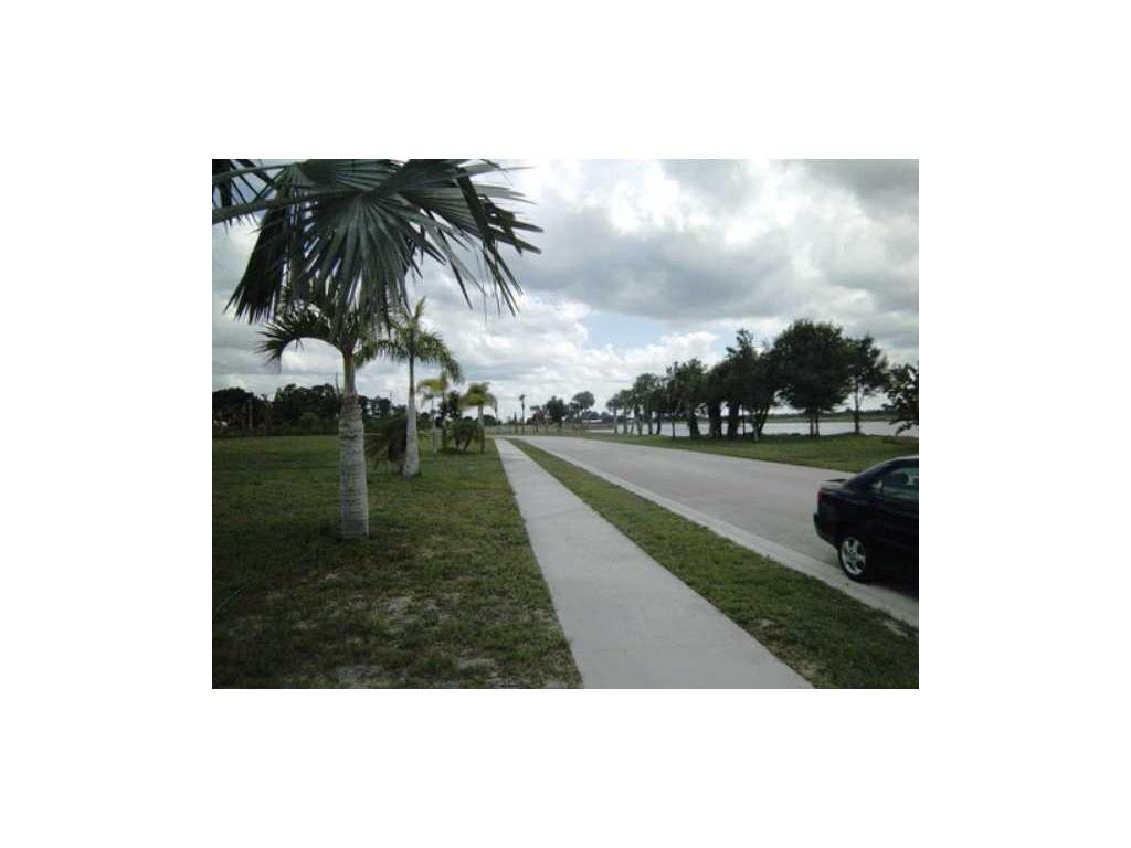 803 Yearling Trail, Sebastian, FL 32958