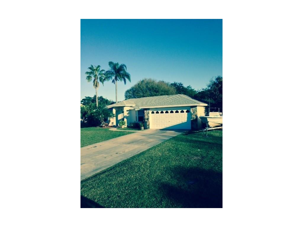 12 Sunset Drive, Sebastian, FL 32958