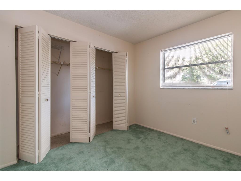 1100 Ponce De Leon Circle, Vero Beach, FL 32960