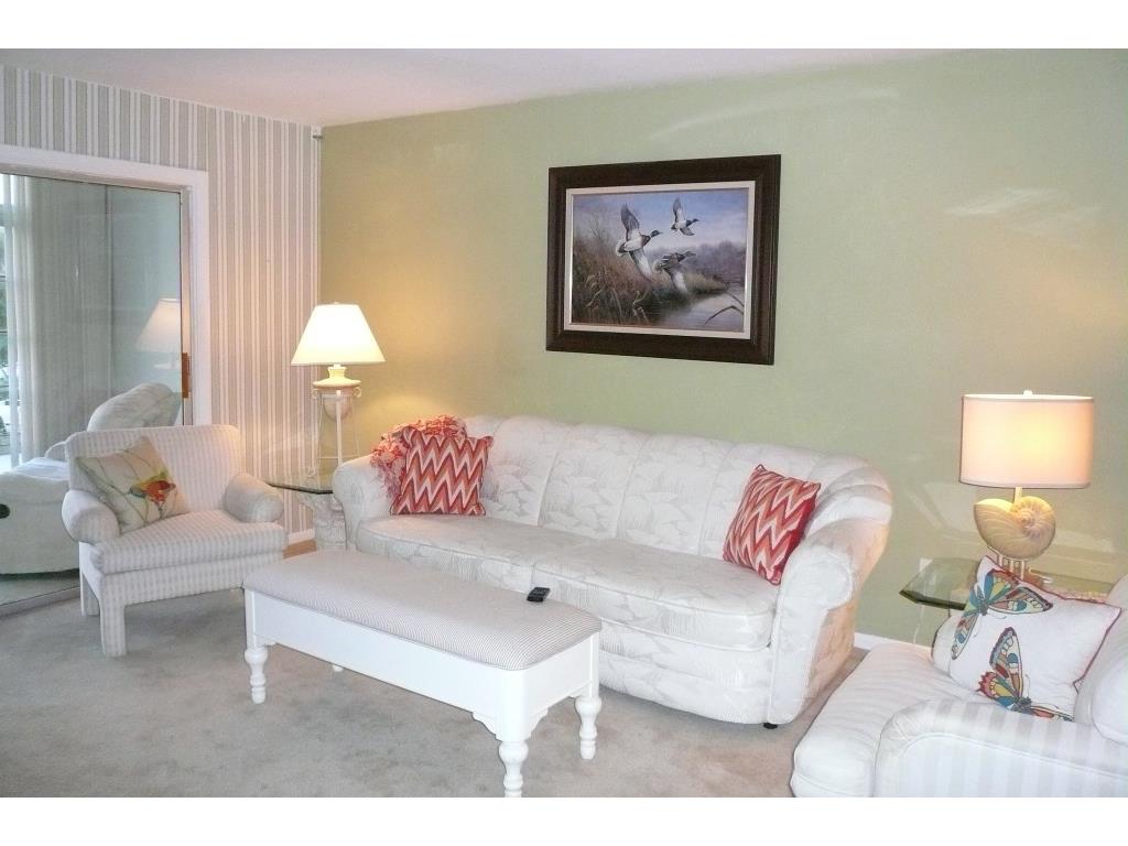 2333 Indian River Boulevard, Vero Beach, FL 32960