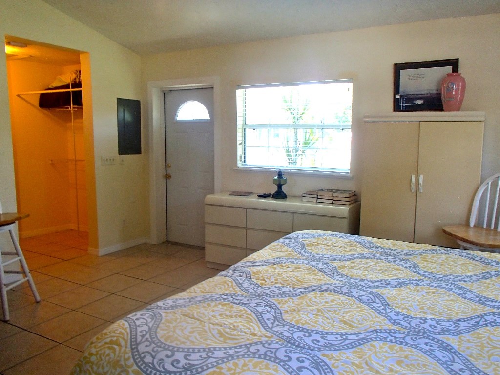 1145 22nd Court, Vero Beach, FL 32960