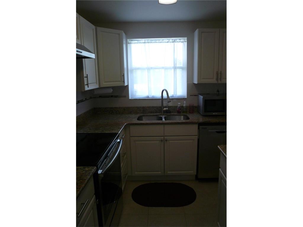 1100 Ponce De Leon Circle, Vero Beach, FL 32960