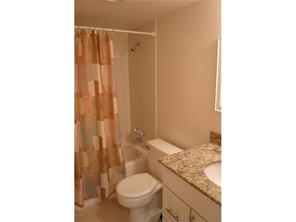 1100 Ponce De Leon Circle, Vero Beach, FL 32960