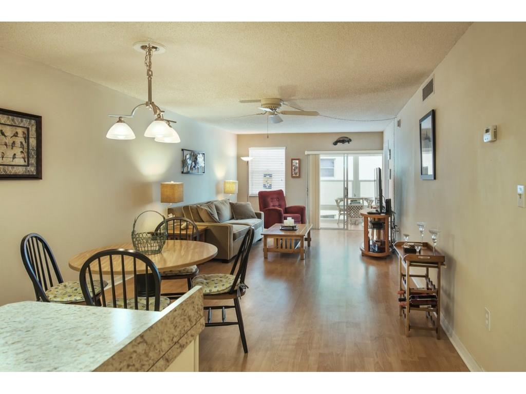 1100 Ponce De Leon Cir, Vero Beach, FL 32960