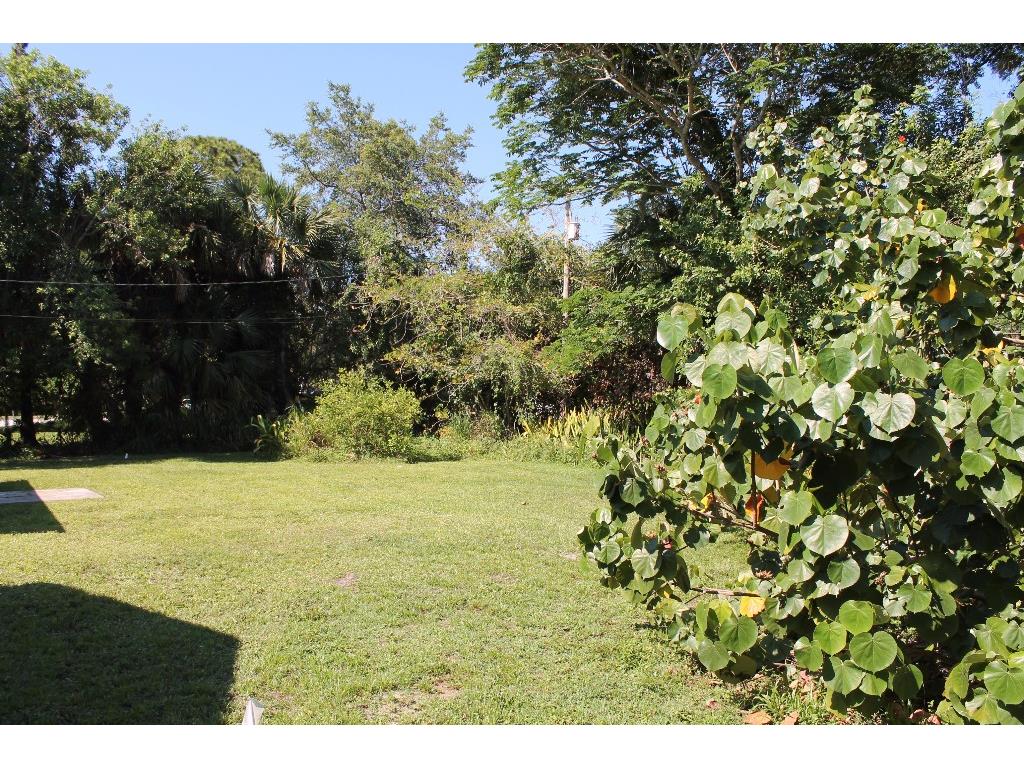 1980 36th Avenue, Vero Beach, FL 32960