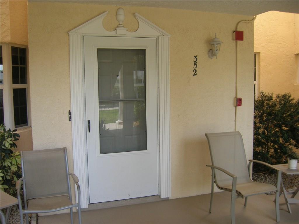 352 GROVE ISLE CIRCLE, Vero Beach, FL 32962