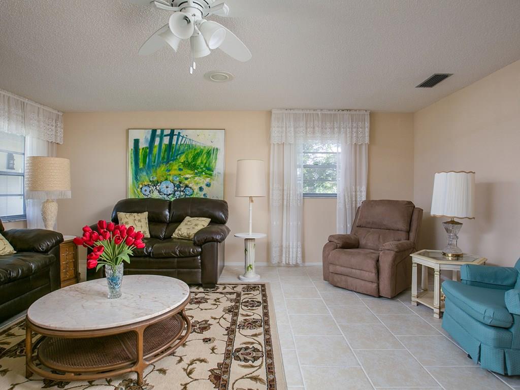 39 Woodland Drive, Vero Beach, FL 32962