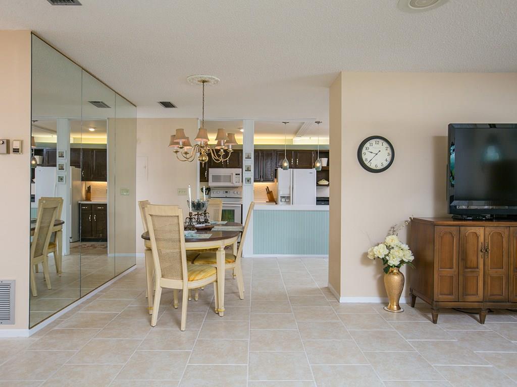 39 Woodland Drive, Vero Beach, FL 32962