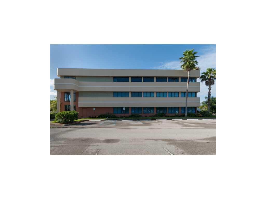 780 US Hwy 1 203/300, Vero Beach, United States 32962