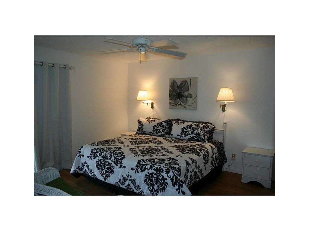 109 Spring Lake Court, Vero Beach, FL 32962
